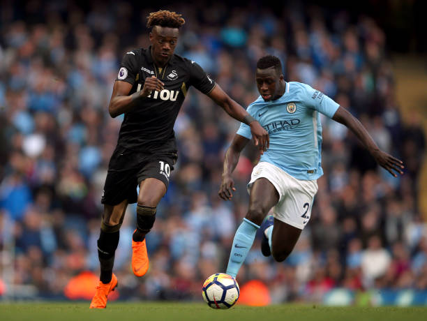 才是她给我 才是她给我